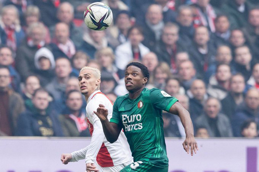 在当前英雄 在当前英雄