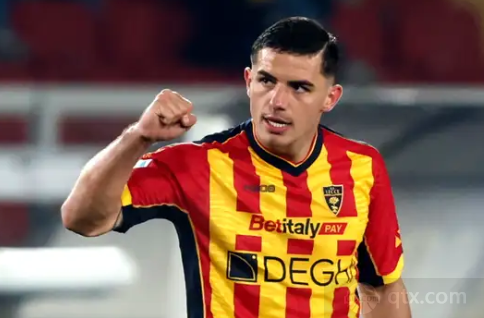 到底拿了什 到底拿了什