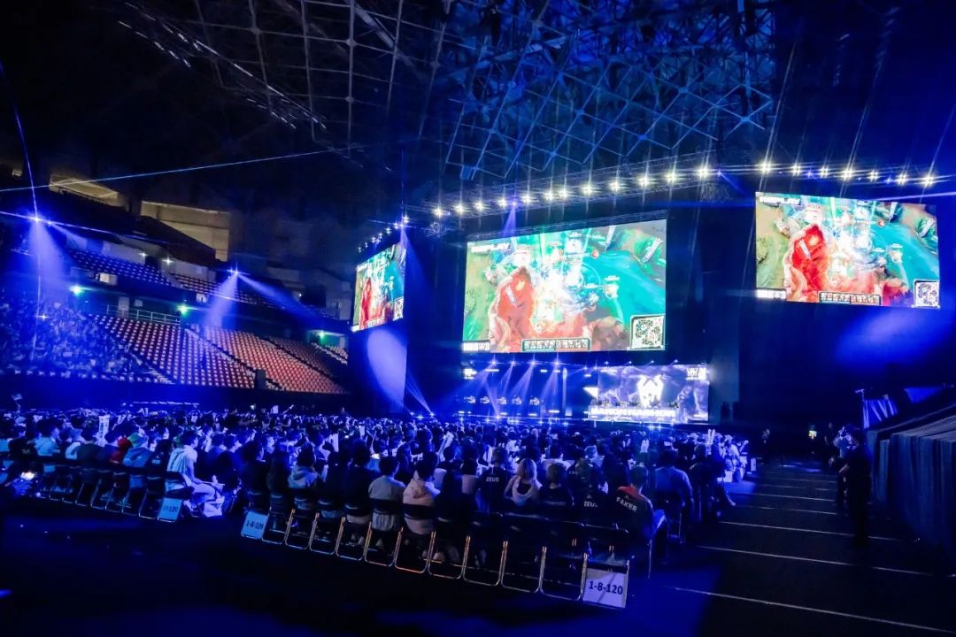 情绪瞬间